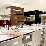 Campanile Paris Est - Porte De Отель 3*