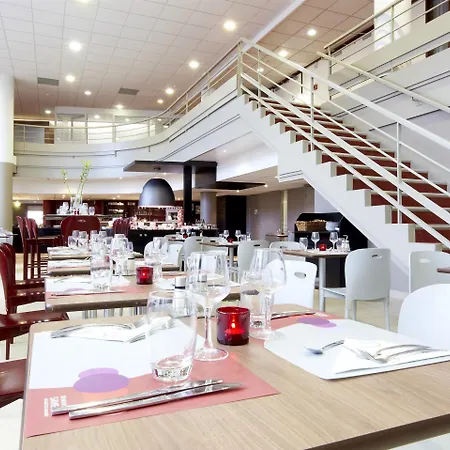 Hotel Campanile Prime - Paris - Porte De Bagnolet 3*