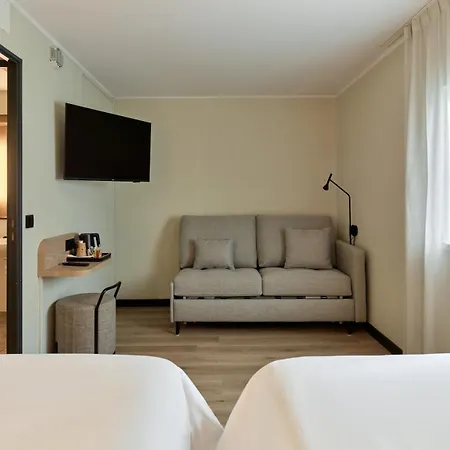 Campanile Prime - Paris - Porte De 3*