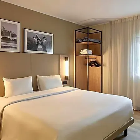 Campanile Prime - Paris - Porte De 3*