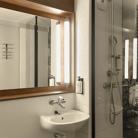 Campanile Prime - Paris - Porte De 3*