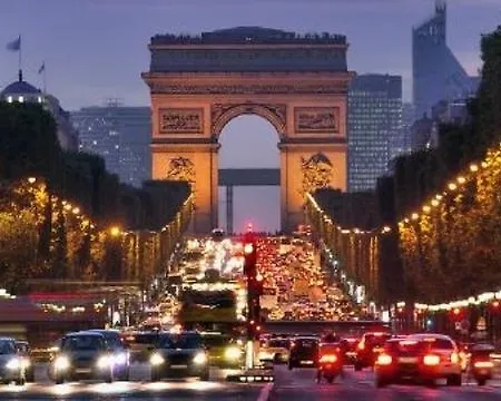 Szálloda Campanile Paris Est - Porte De